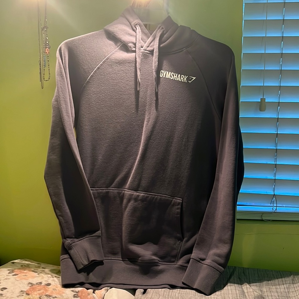 MEN’s GymShark Sweat Hoodie with kangaroo pouch size SMALL